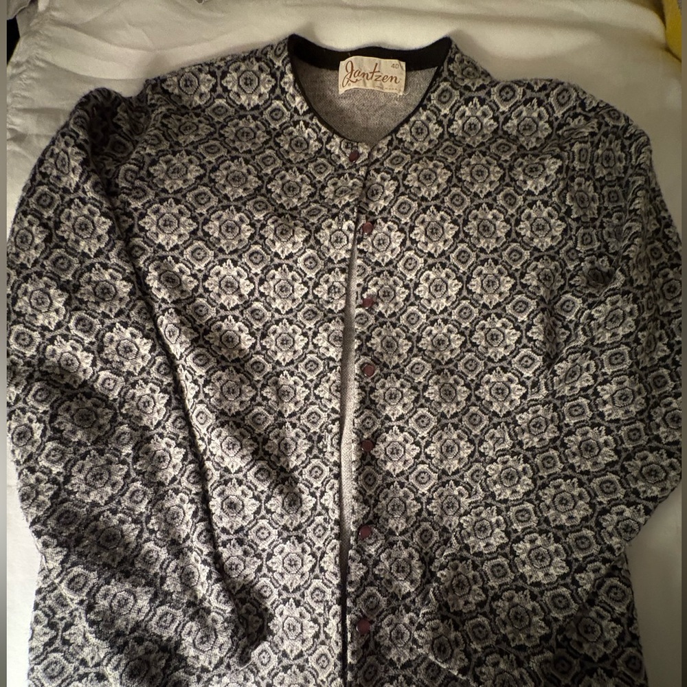 1950's Jantzen women's sweater